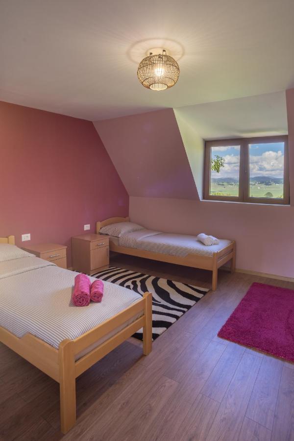 זבליאק Mountain Inn מראה חיצוני תמונה